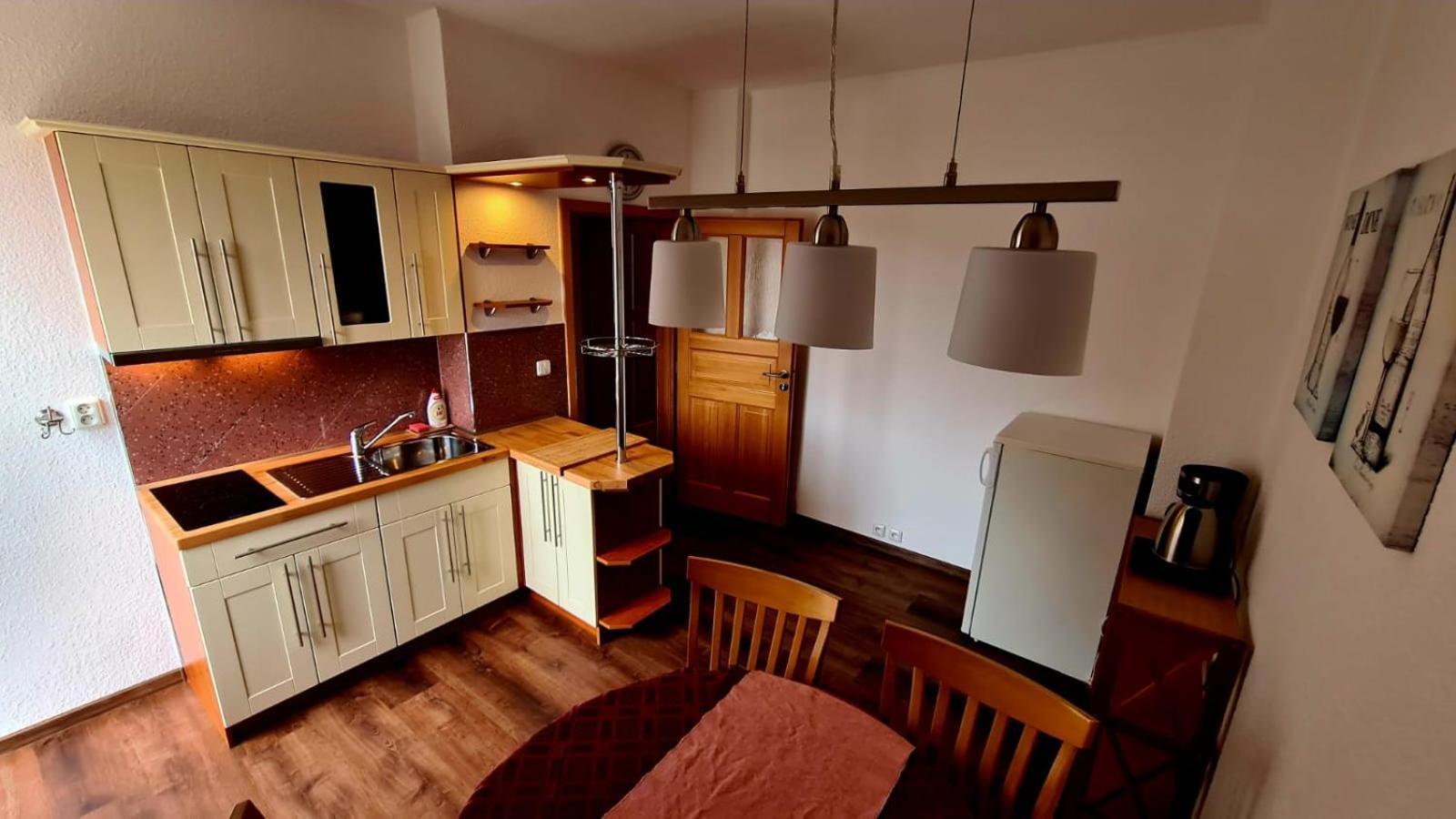 Penzion Valkoun-Lilienfeld Karlsbad Exteriör bild